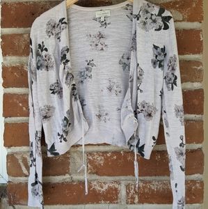 Lucky Brand Grey Floral Cropped Cardigan